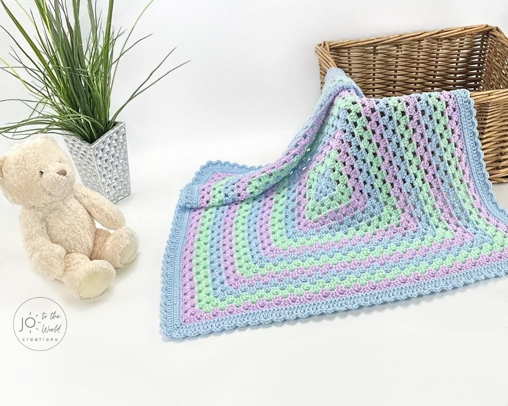 Continuous Granny Square Blanket
